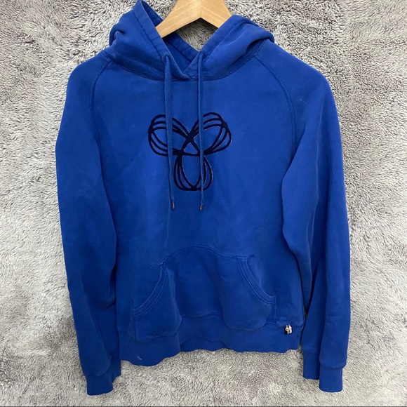 Aritzia Tna pullover hoodie